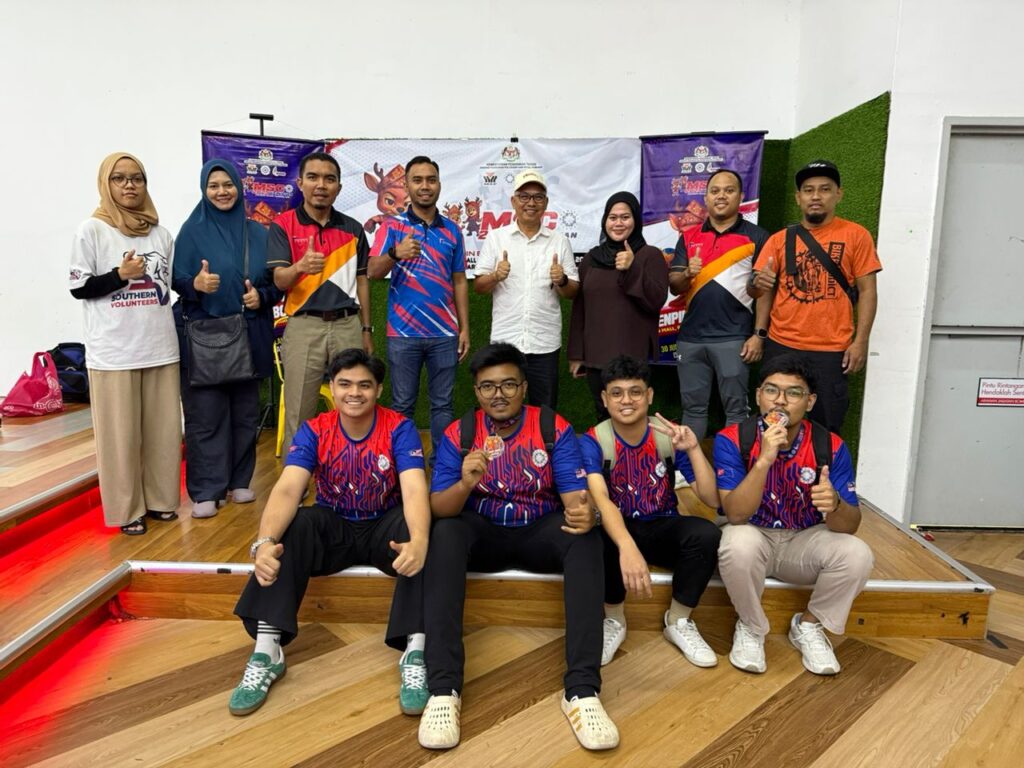 Tahniah Dan Syabas Pasukan Boling Kontinjen Polycc Johor