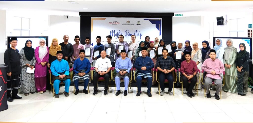 Majlis Penutup Program Peningkatan Modal Insan Anak Asnaf Negeri Johor: Kursus Penghasilan Produk Cenderamata Dan Beg Pelbagai Guna